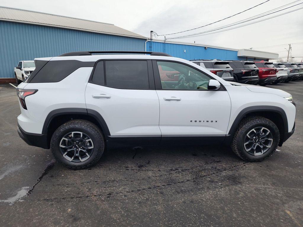 new 2026 Chevrolet Equinox car, priced at $39,665