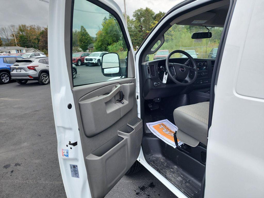 new 2025 GMC Savana 3500 car, priced at $50,961