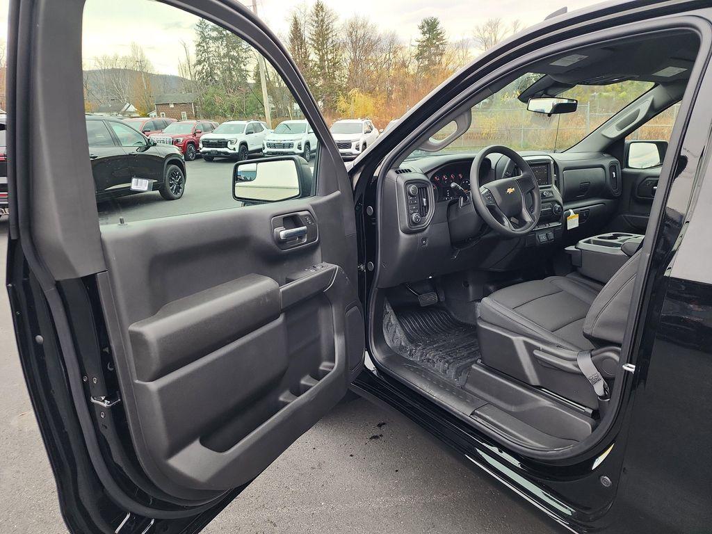new 2026 Chevrolet Silverado 1500 car, priced at $39,487