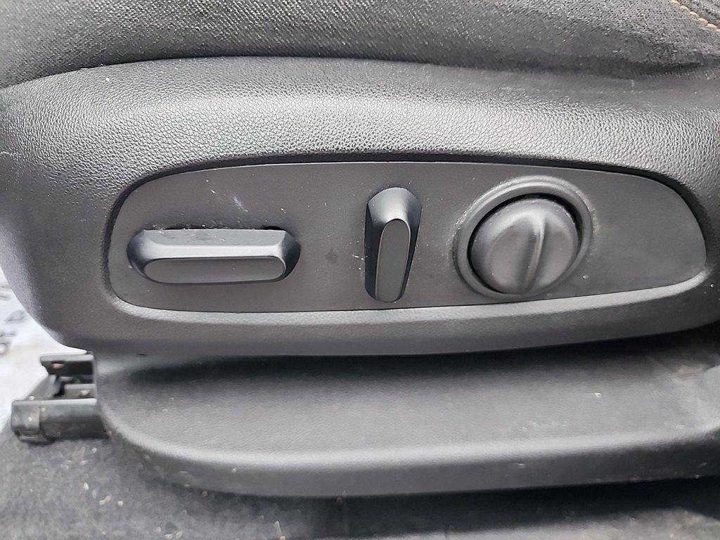 used 2020 Chevrolet Equinox car, priced at $18,361