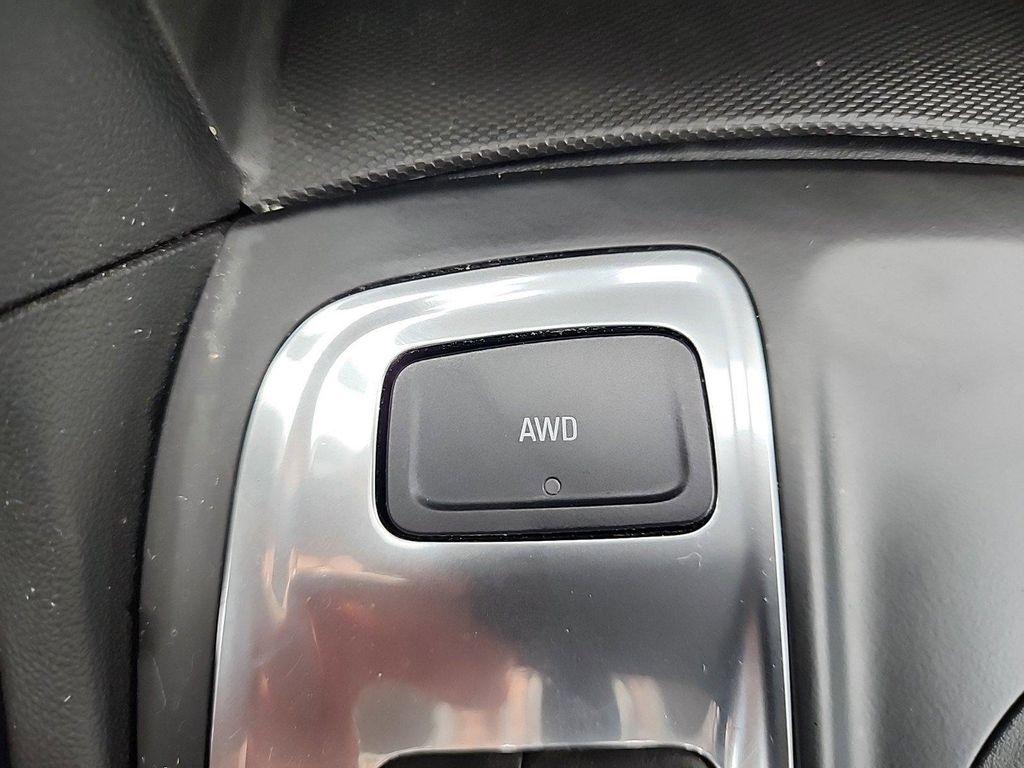 used 2020 Chevrolet Equinox car, priced at $18,361