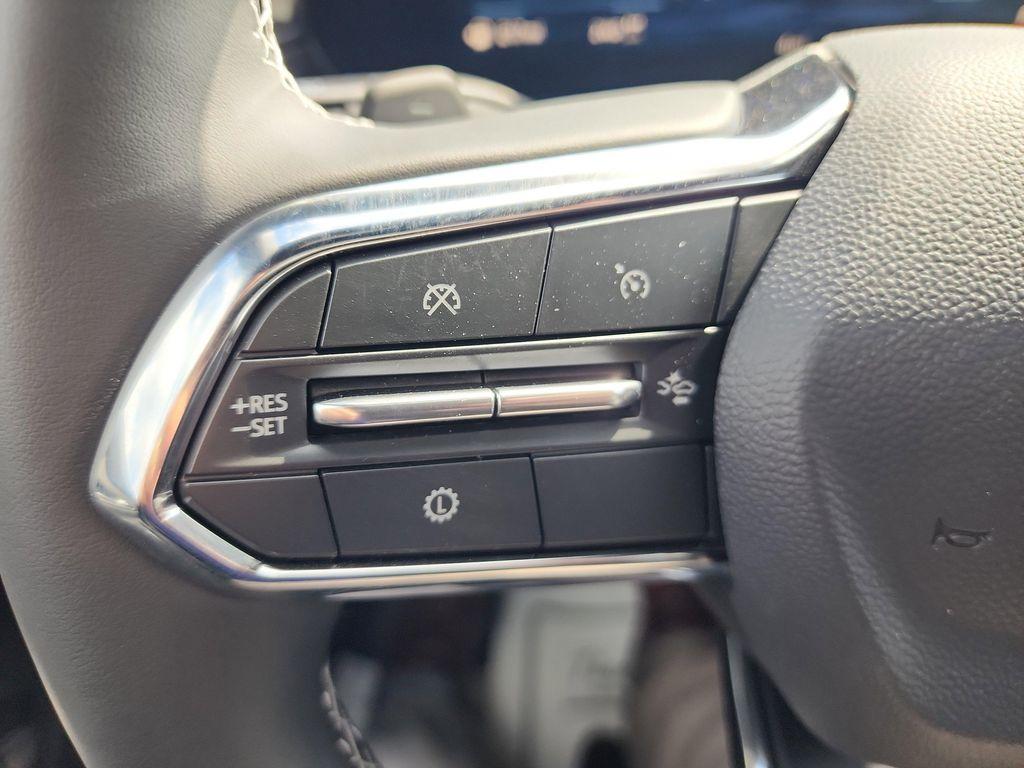 new 2026 Chevrolet Traverse car, priced at $47,295