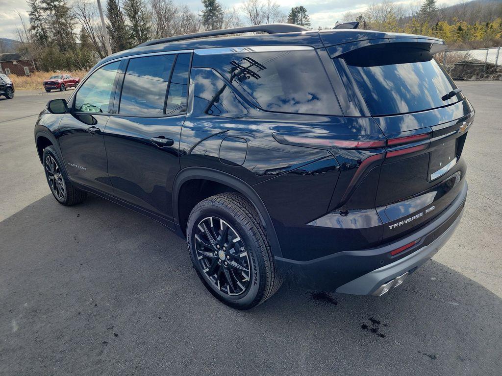 new 2026 Chevrolet Traverse car, priced at $47,295