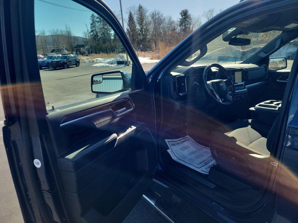 used 2022 Chevrolet Silverado 1500 car, priced at $33,490