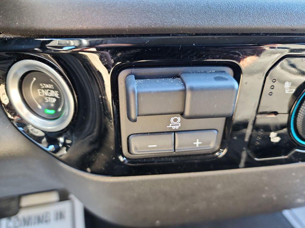 used 2022 Chevrolet Silverado 1500 car, priced at $33,490