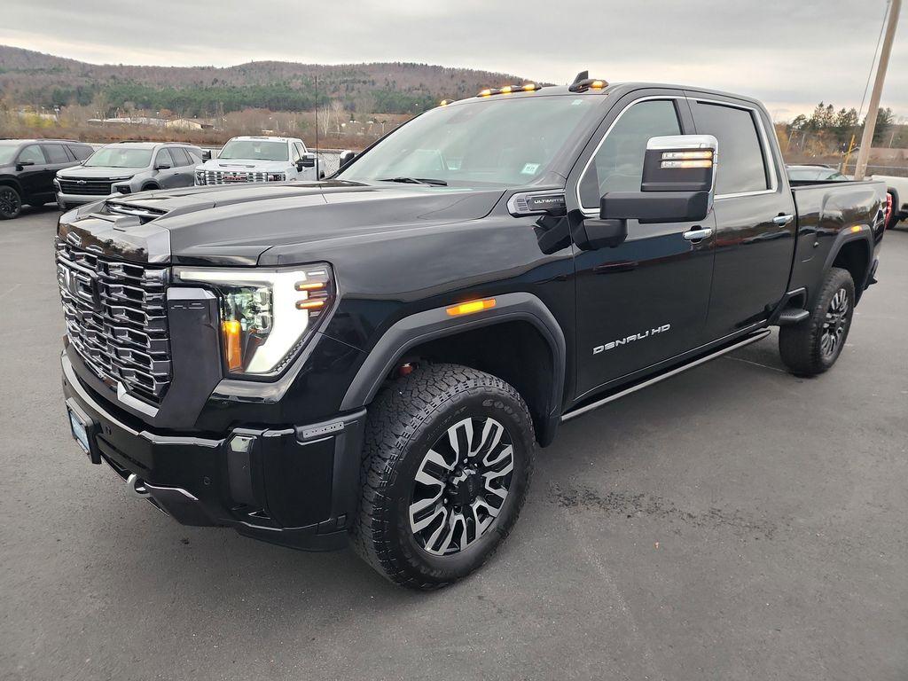 used 2024 GMC Sierra 2500 car, priced at $75,749