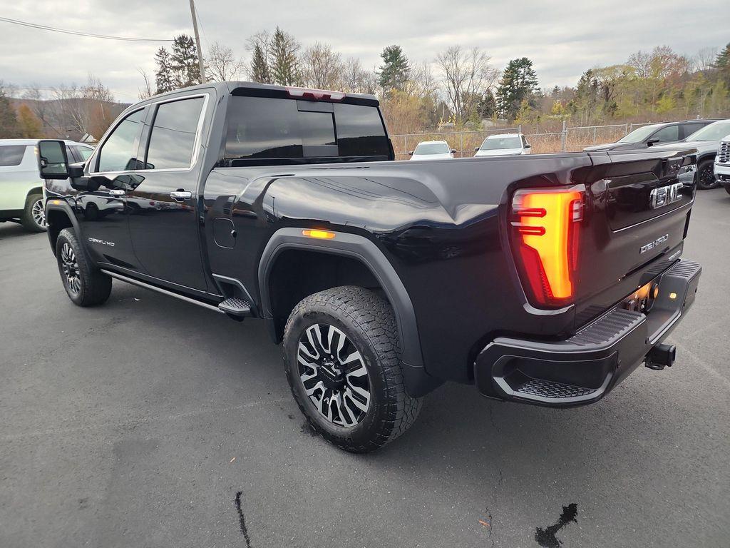 used 2024 GMC Sierra 2500 car, priced at $75,749
