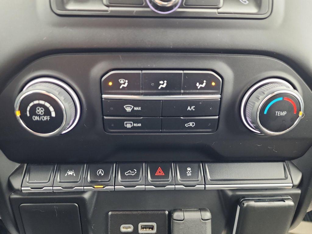 used 2023 Chevrolet Silverado 1500 car, priced at $32,998