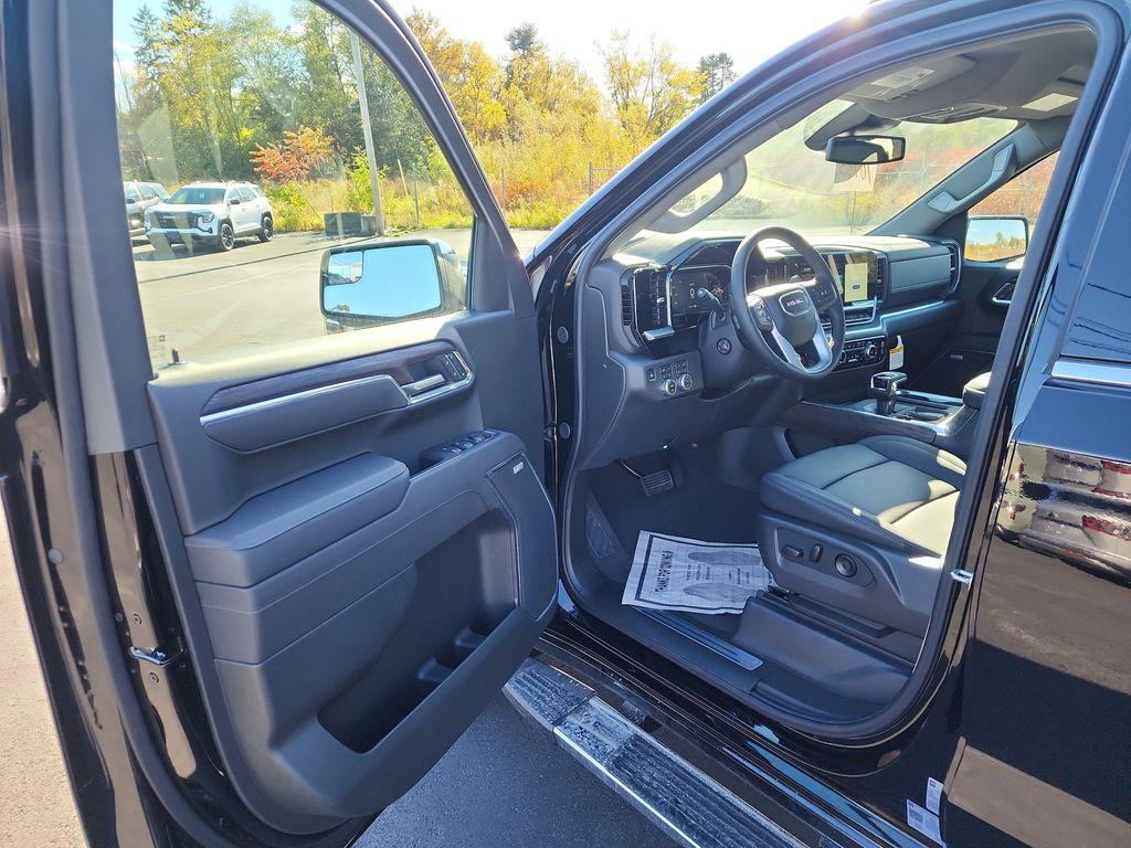 new 2026 GMC Sierra 1500 car, priced at $63,188