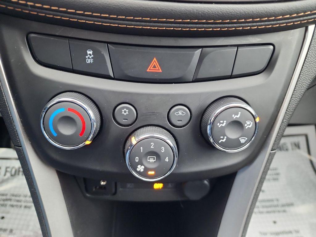 used 2022 Chevrolet Trax car, priced at $19,150