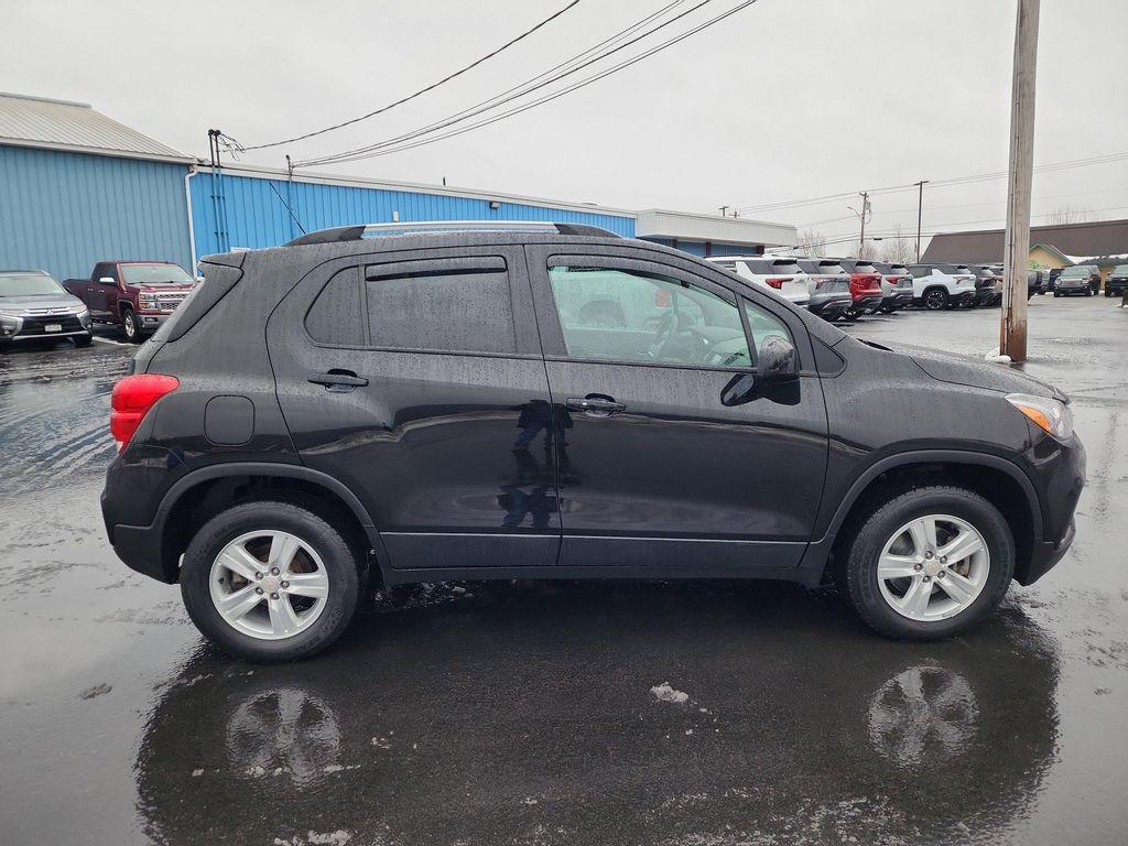 used 2022 Chevrolet Trax car, priced at $19,150