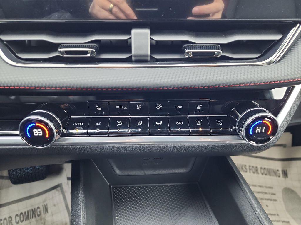 new 2026 Chevrolet Equinox car, priced at $37,895