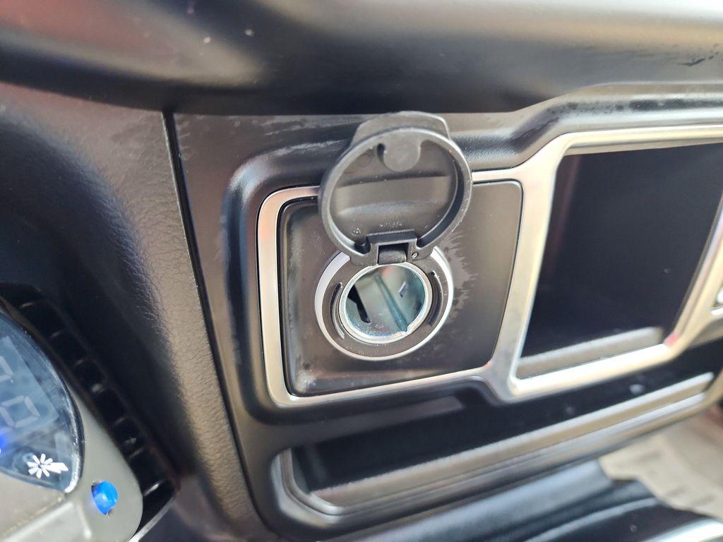 used 2021 Jeep Wrangler Unlimited car, priced at $26,495