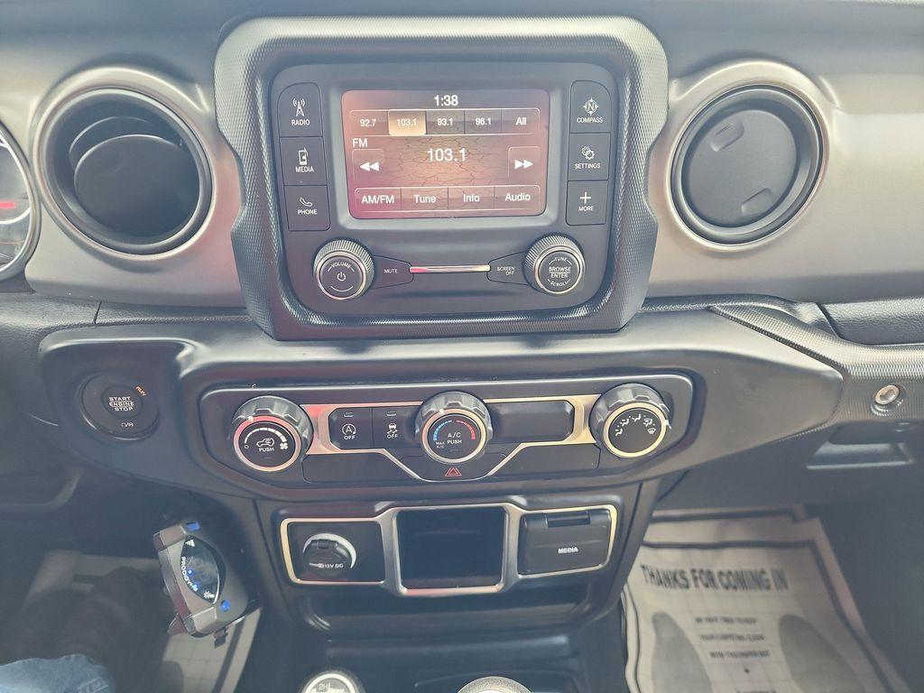 used 2021 Jeep Wrangler Unlimited car, priced at $26,495