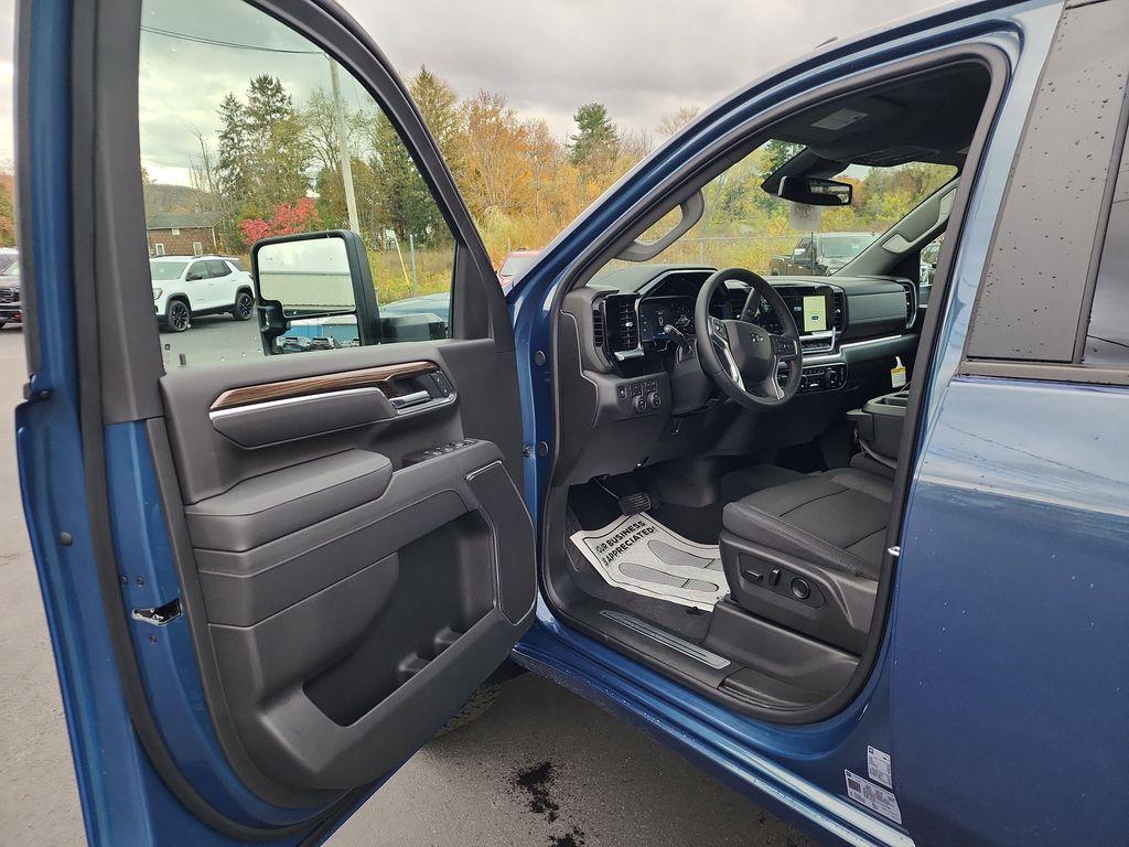 new 2026 Chevrolet Silverado 2500 car, priced at $77,265