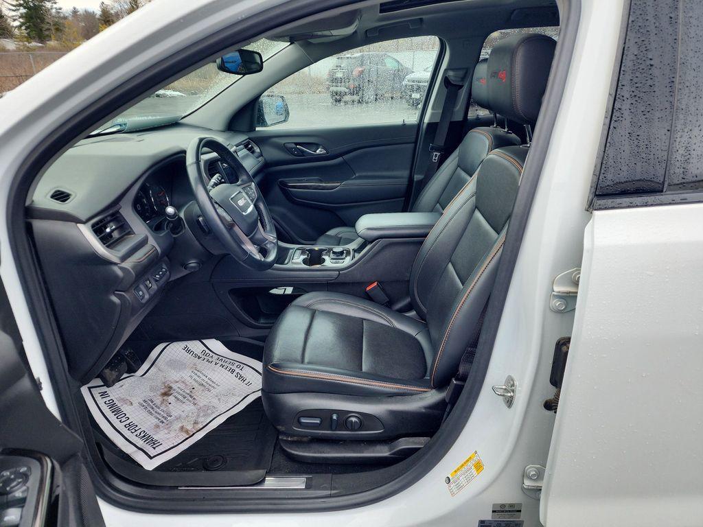 used 2023 GMC Acadia car, priced at $32,995