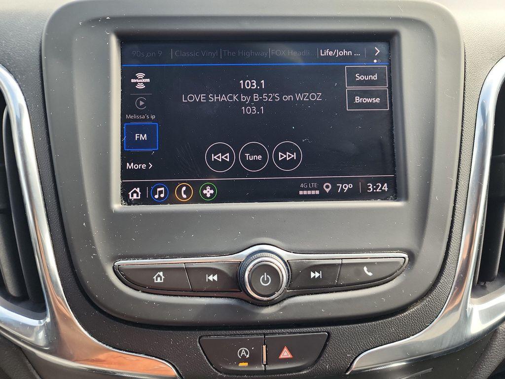 used 2022 Chevrolet Equinox car, priced at $19,588