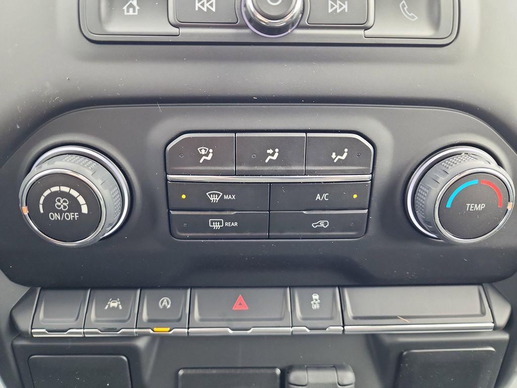 new 2026 Chevrolet Silverado 1500 car, priced at $44,033