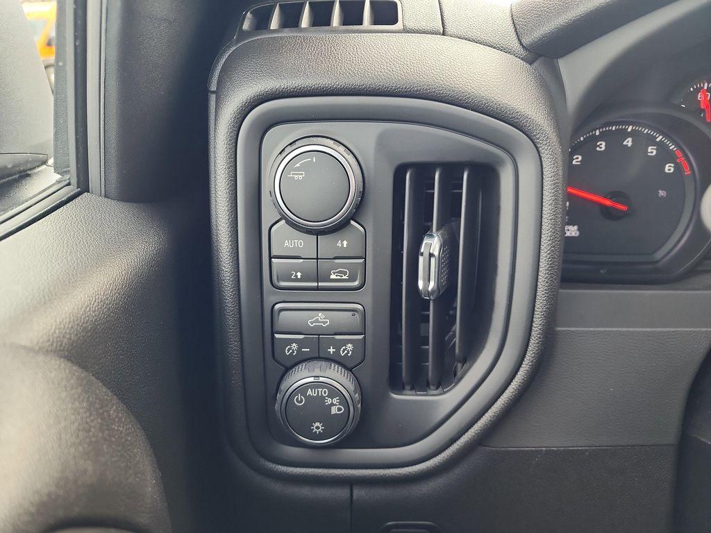 new 2026 Chevrolet Silverado 1500 car, priced at $44,033