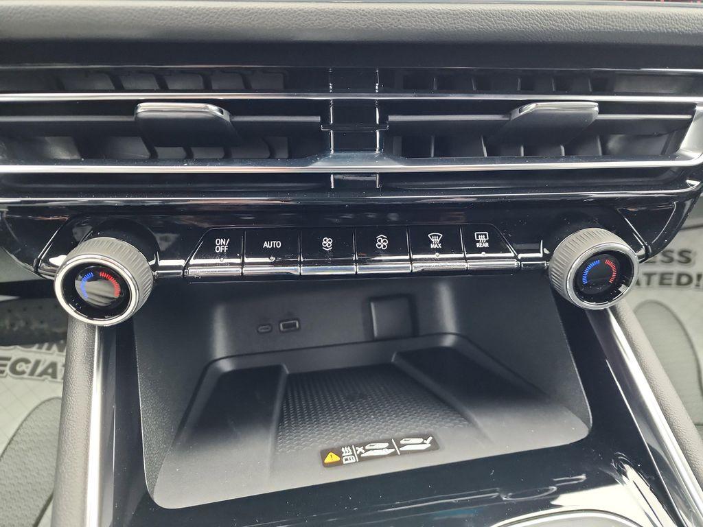 new 2026 Chevrolet Traverse car, priced at $59,750