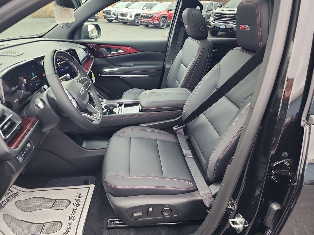 new 2026 Chevrolet Traverse car, priced at $57,273