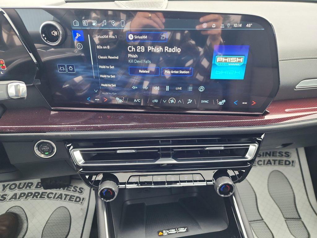 new 2026 Chevrolet Traverse car, priced at $57,273