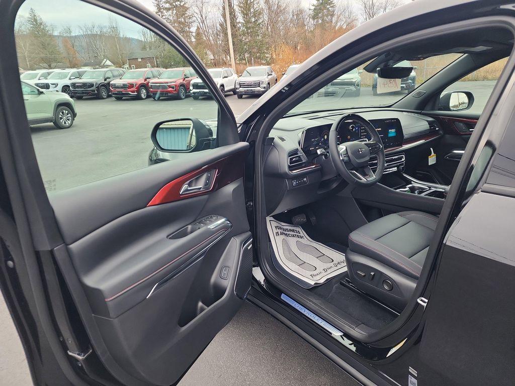 new 2026 Chevrolet Traverse car, priced at $59,750