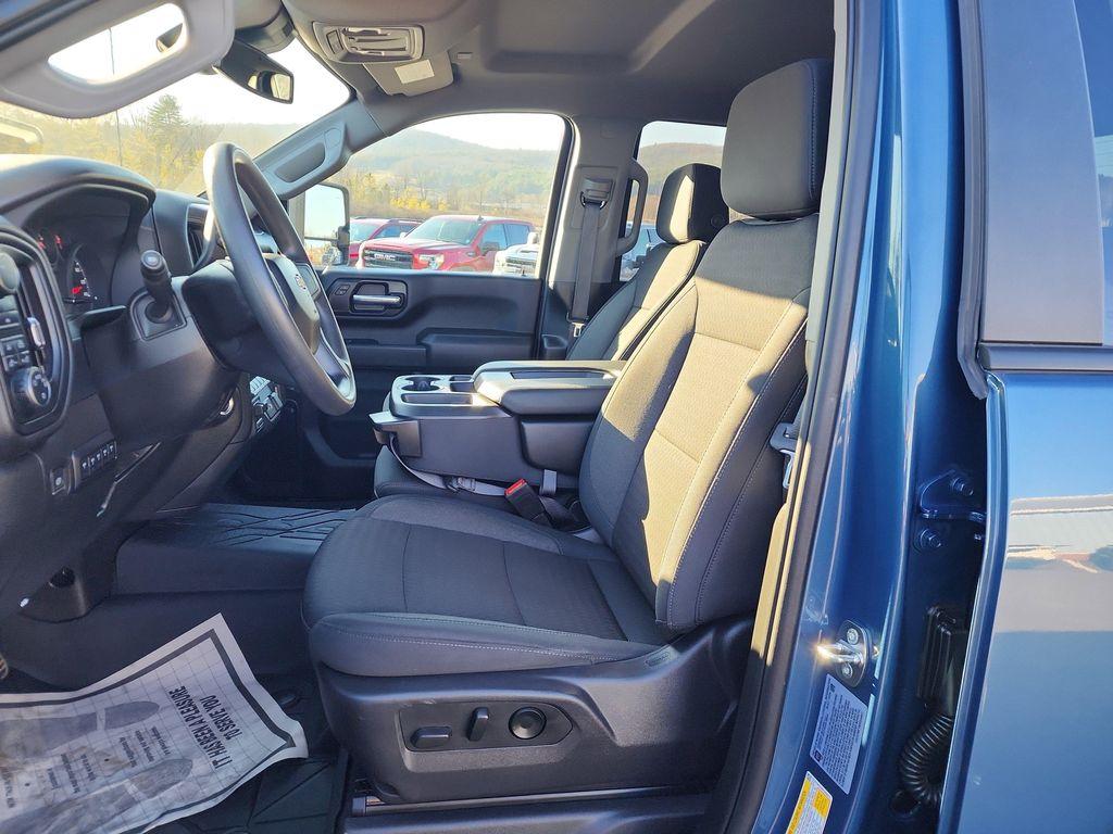 used 2024 Chevrolet Silverado 2500 car, priced at $57,183