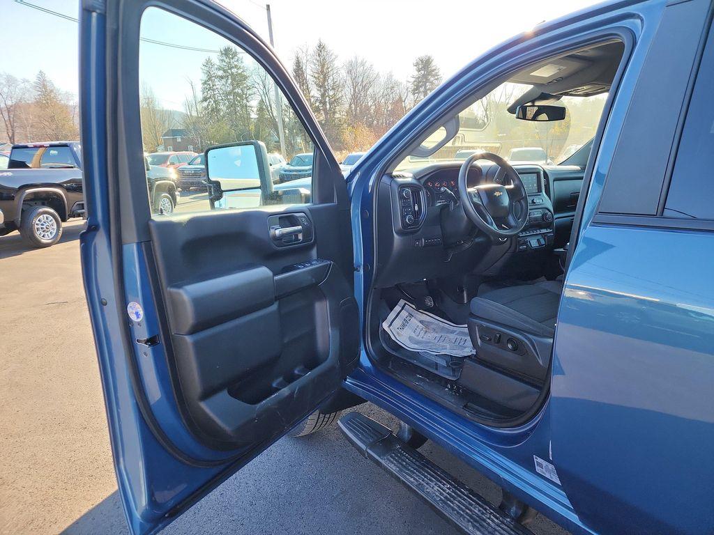 used 2024 Chevrolet Silverado 2500 car, priced at $57,183