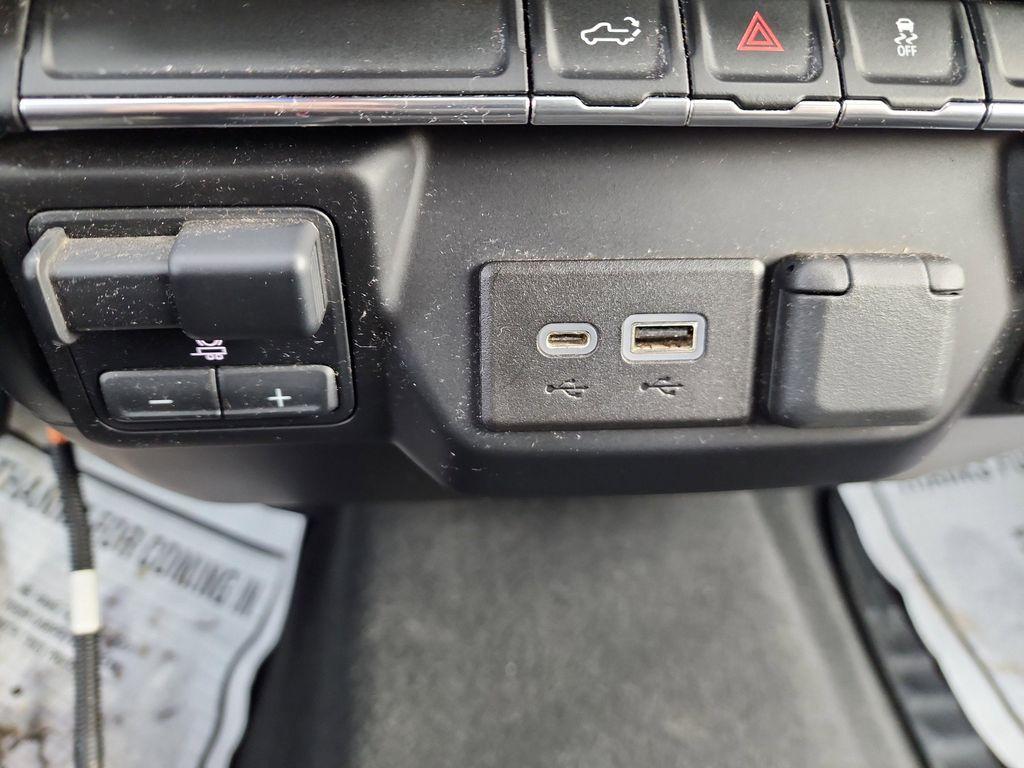 used 2022 Chevrolet Silverado 2500 car, priced at $47,764