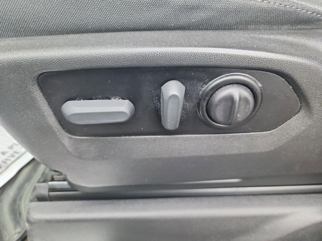 used 2022 Chevrolet Silverado 2500 car, priced at $47,764