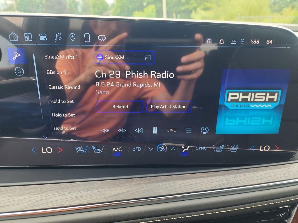 new 2025 Chevrolet Suburban car, priced at $76,450