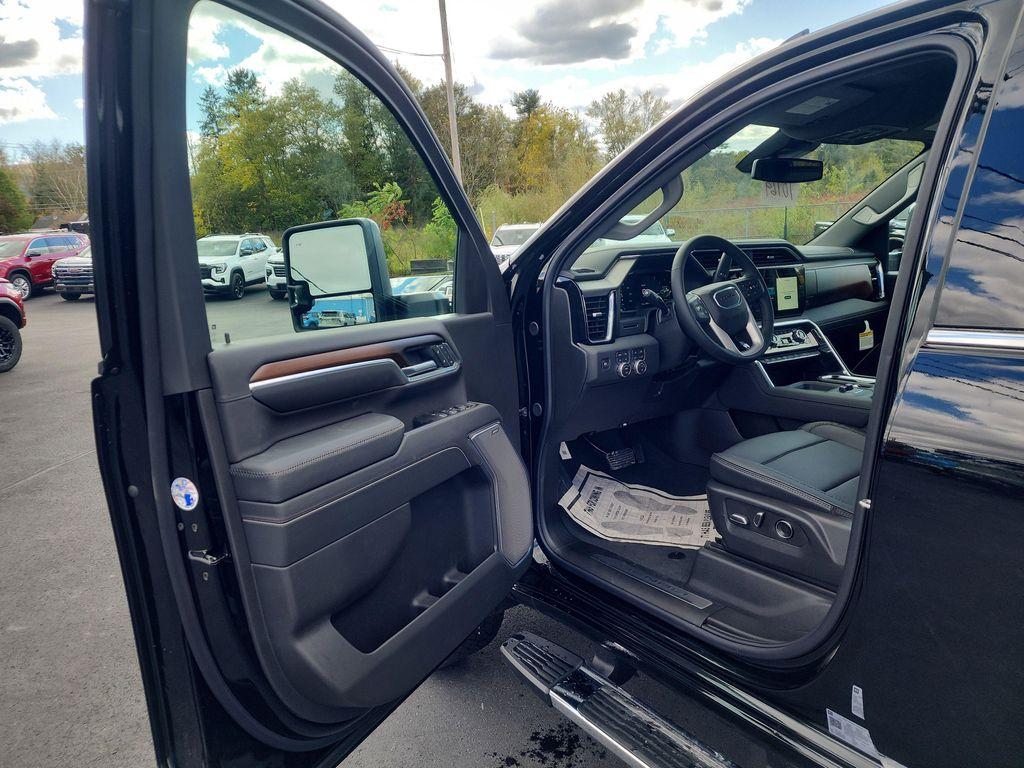 new 2026 GMC Sierra 2500 car, priced at $82,719