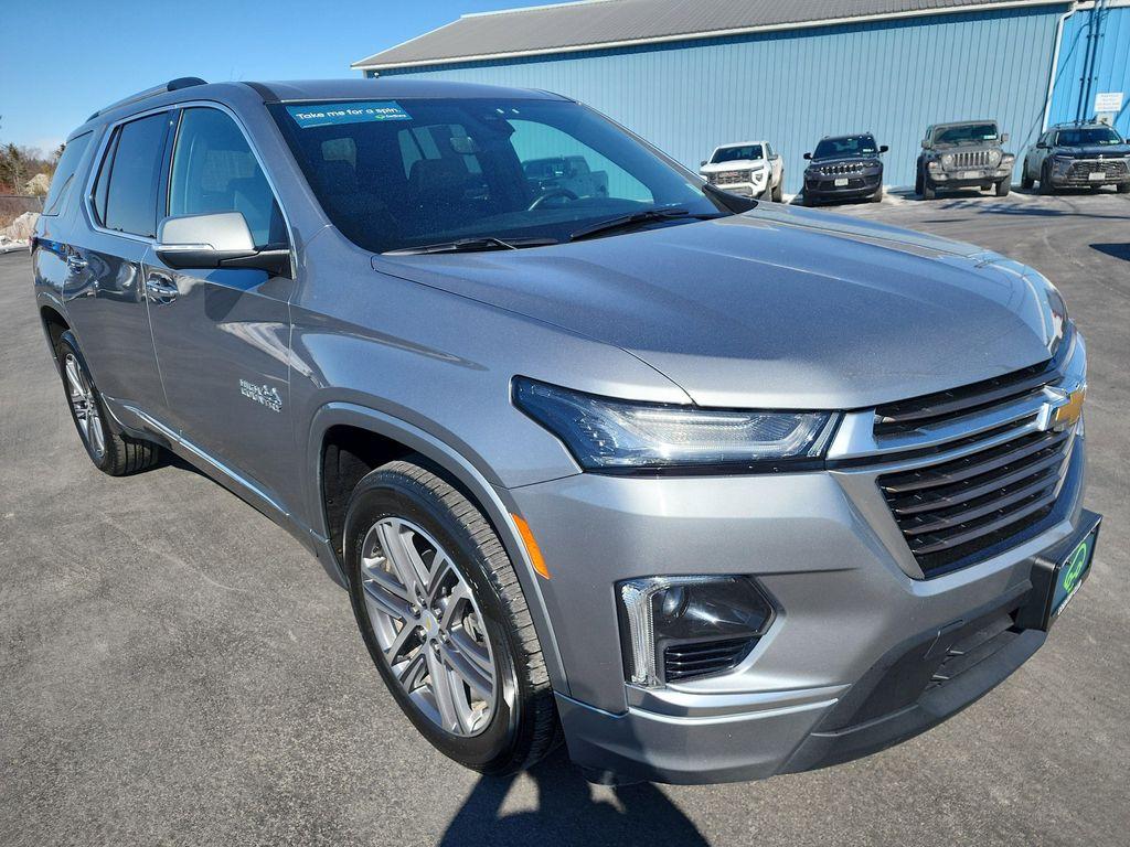 used 2023 Chevrolet Traverse car, priced at $35,295