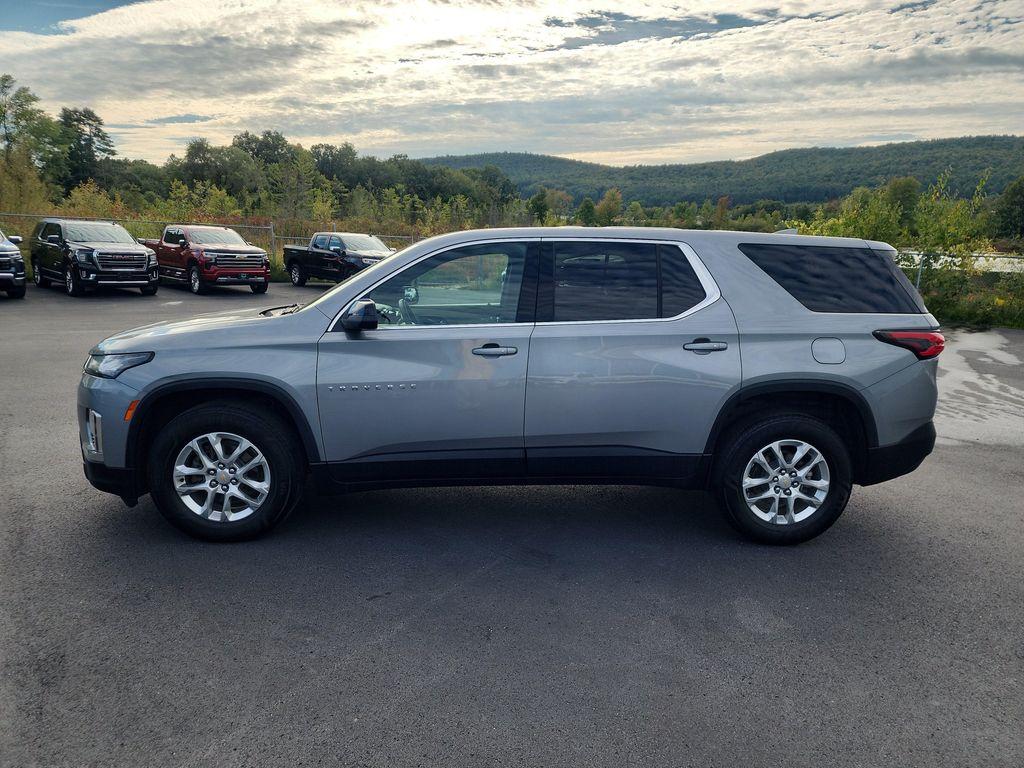 used 2023 Chevrolet Traverse car, priced at $26,478