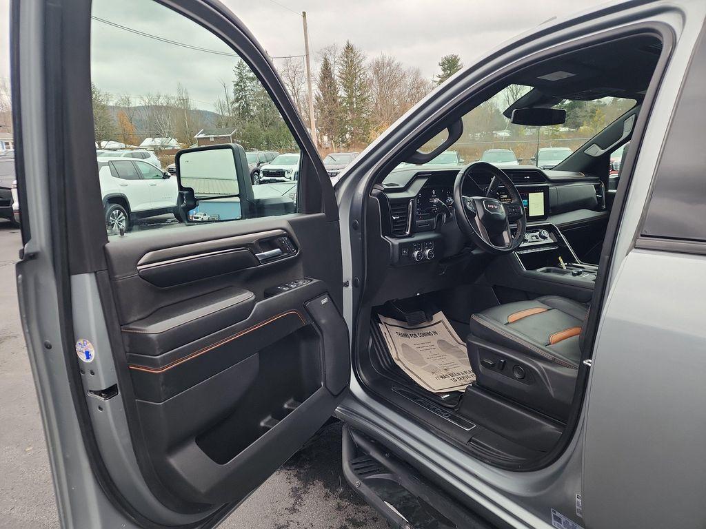 used 2024 GMC Sierra 2500 car, priced at $64,875