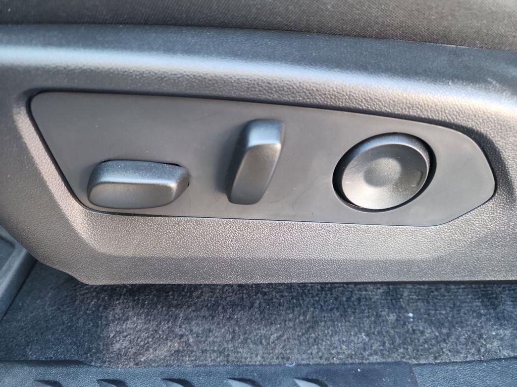 new 2025 GMC Canyon car, priced at $43,632