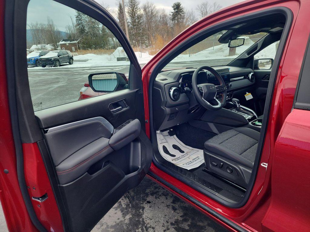 new 2026 Chevrolet Colorado car, priced at $46,930