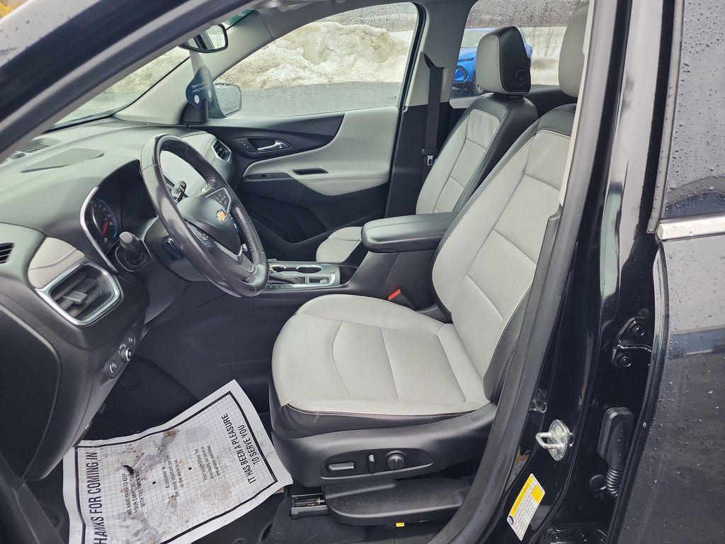 used 2019 Chevrolet Equinox car, priced at $17,671
