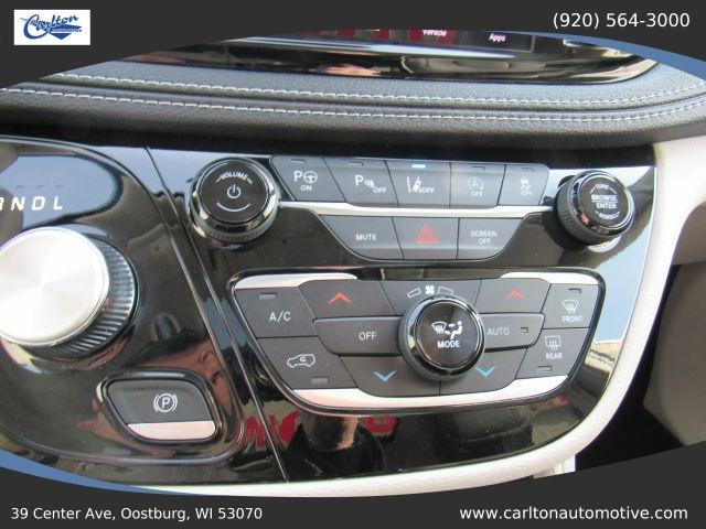 used 2023 Chrysler Pacifica car, priced at $31,400