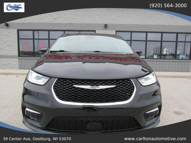 used 2023 Chrysler Pacifica car, priced at $22,900