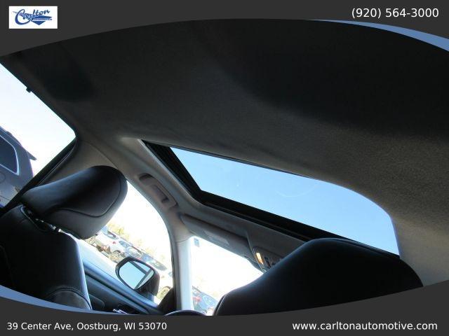 used 2021 Toyota Highlander car, priced at $26,200