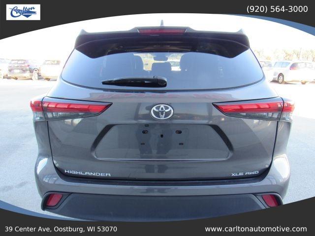 used 2021 Toyota Highlander car, priced at $26,200