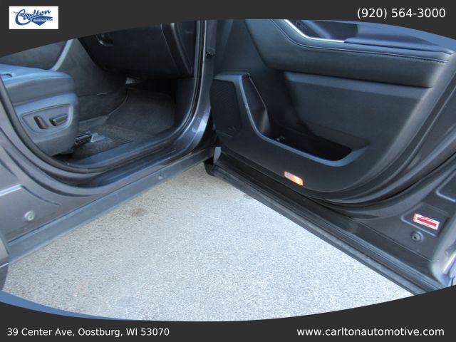 used 2021 Toyota Highlander car, priced at $26,200