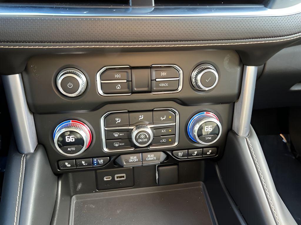 used 2023 GMC Yukon XL car, priced at $52,705