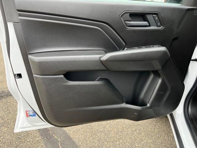 new 2025 Chevrolet Colorado car, priced at $30,295