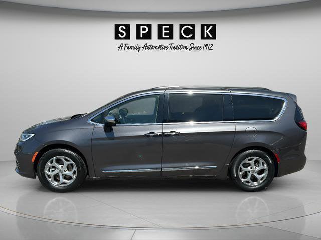 used 2023 Chrysler Pacifica car, priced at $28,966