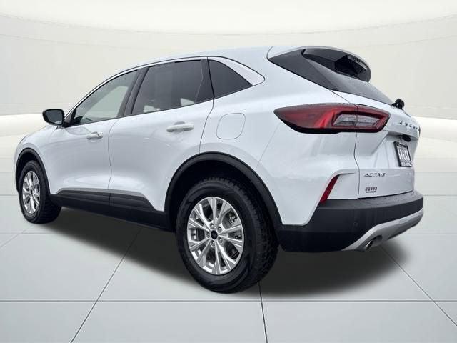 used 2023 Ford Escape car, priced at $19,638
