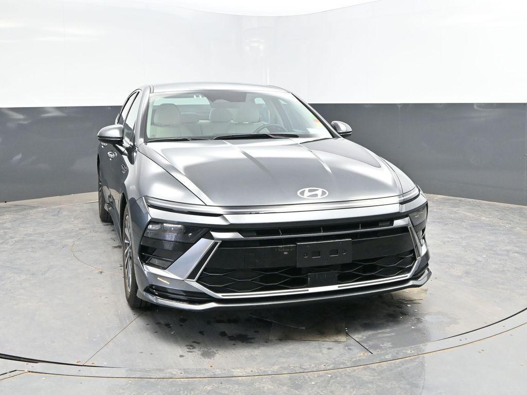 used 2025 Hyundai Sonata Hybrid car, priced at $22,900