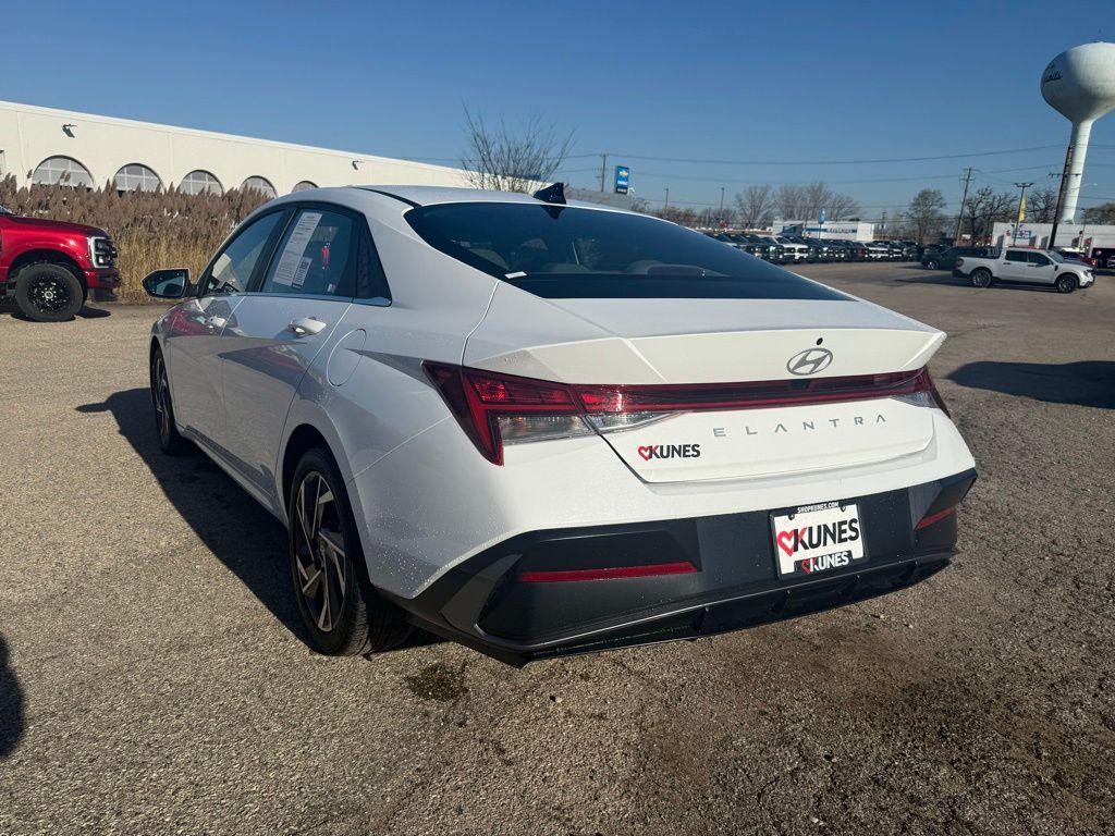 used 2025 Hyundai Elantra car, priced at $20,900